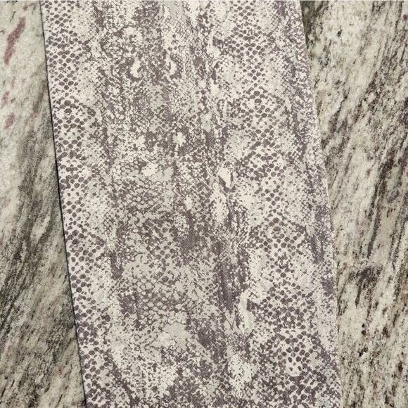 Jessica simpson python snakeskin kids me super skinny jeans‎ size 28 - Picture 6 of 9